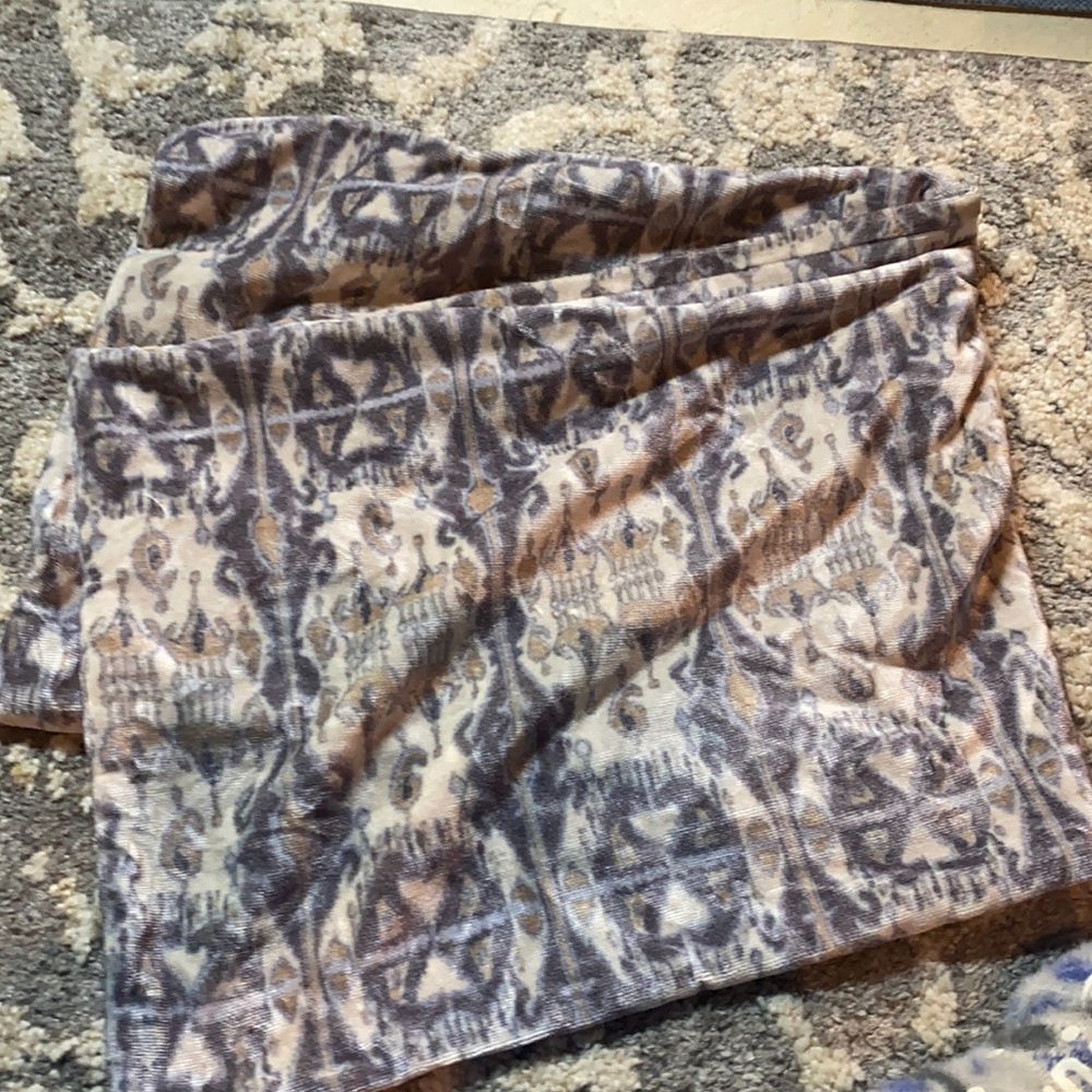 1 14x36 pottery barn pillow case